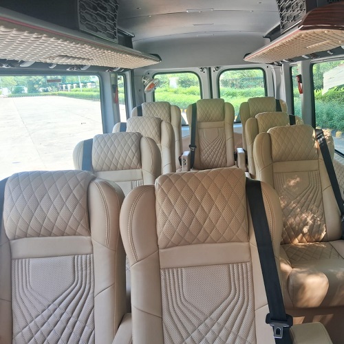 11 Seater Tempo Traveller