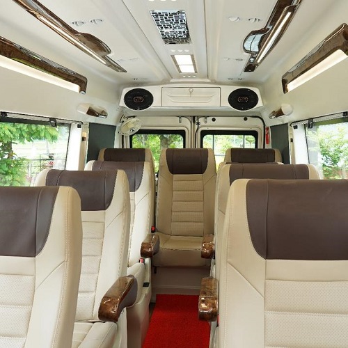 11 Seater Tempo Traveller